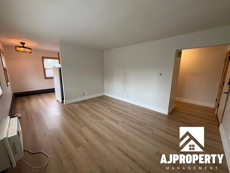 615 W 15th St #700-S — Photo 30