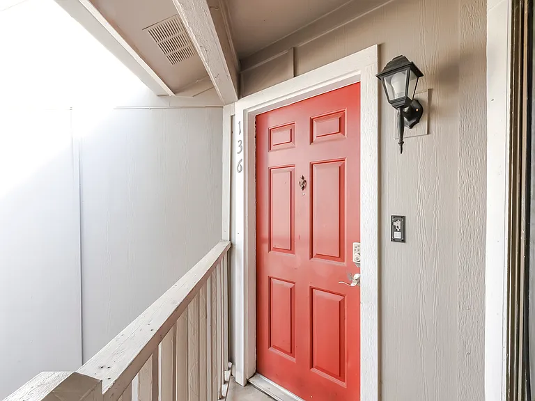 1740 Timber Ridge Rd — Photo 10