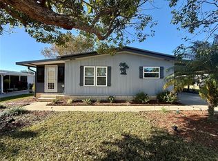 40 Magnolia Ln, Wildwood, FL 34785