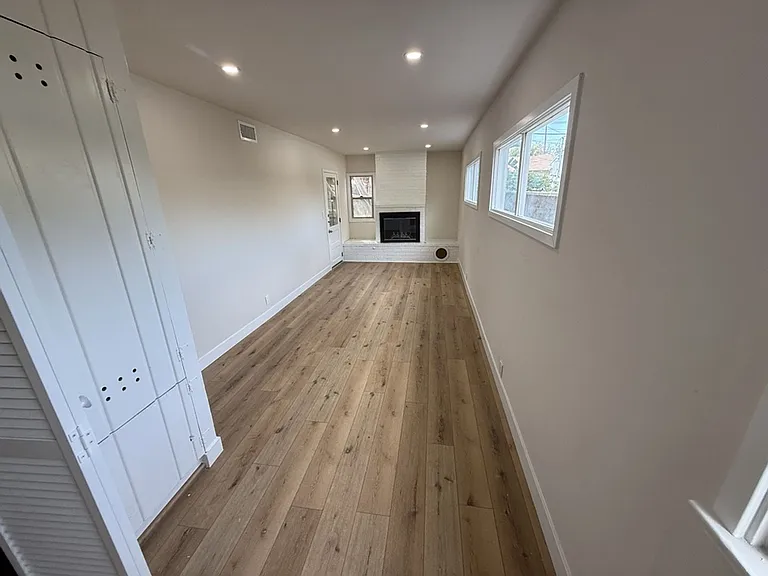 515 N Shelton St — Photo 8