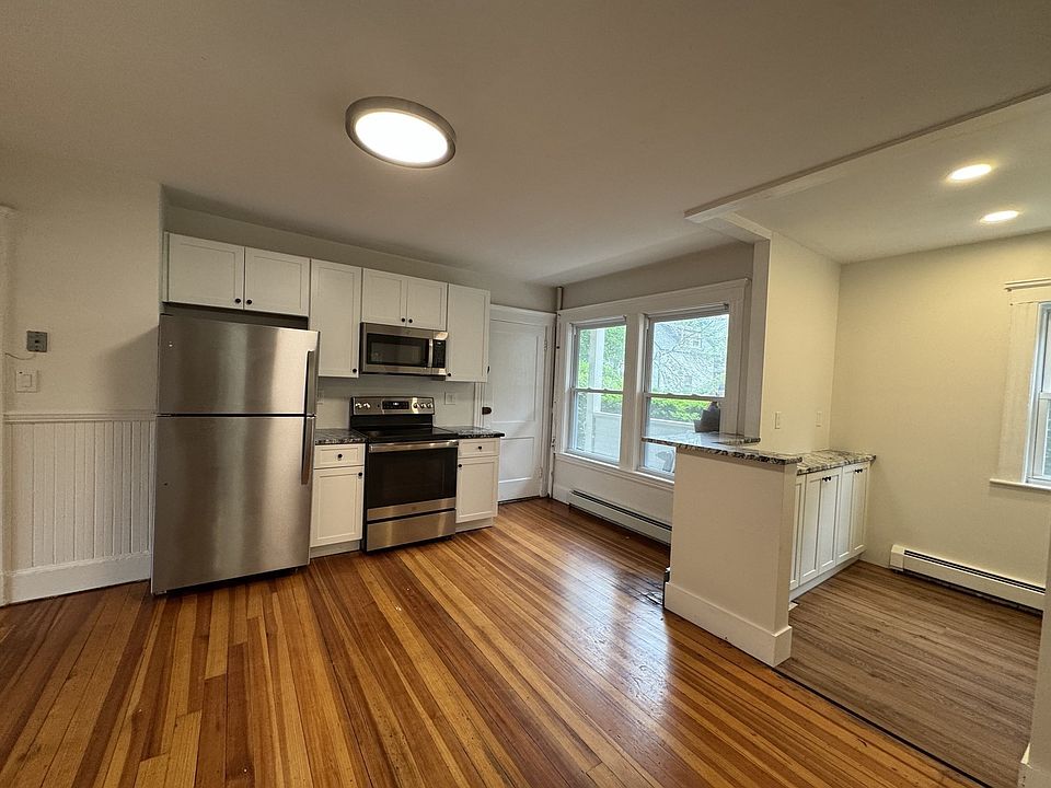 1st image of 8 Glendale St #1R