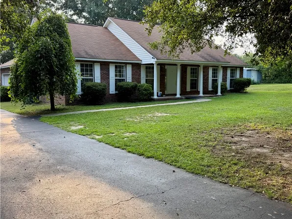 2734 Lee Road 165, Salem, AL 36874