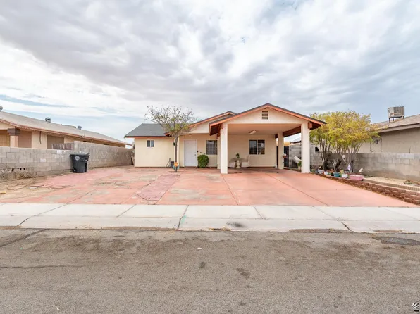 1869 E Kennedy Ln, San Luis, AZ 85336