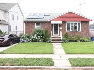 45 Longfellow St, Carteret, NJ 07008