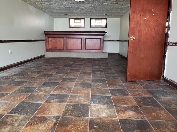 5th image of 25510 Lake Shore Blvd