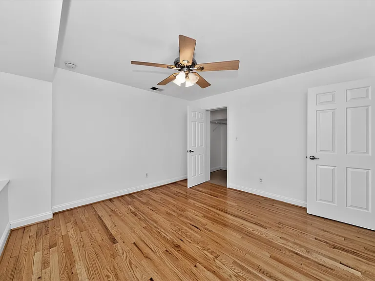 2801 Connecticut Ave NW #15 — Photo 16