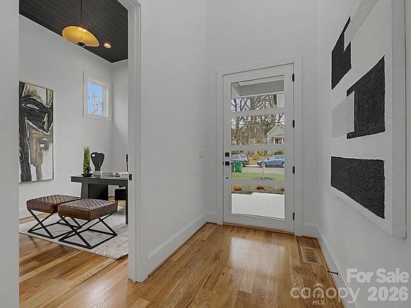 4th image of 1909 Harrill St