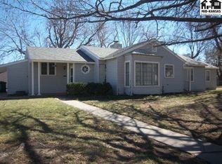 2228 N Madison St, Hutchinson, KS 67502