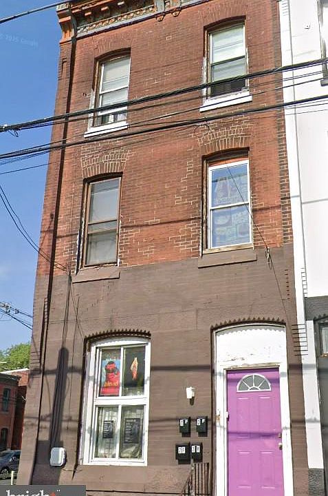 1st image of 1904 N 22nd St
