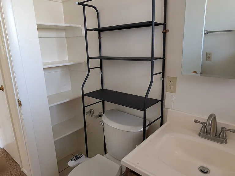 1347 E Fort Union Blvd #16 — Photo 6