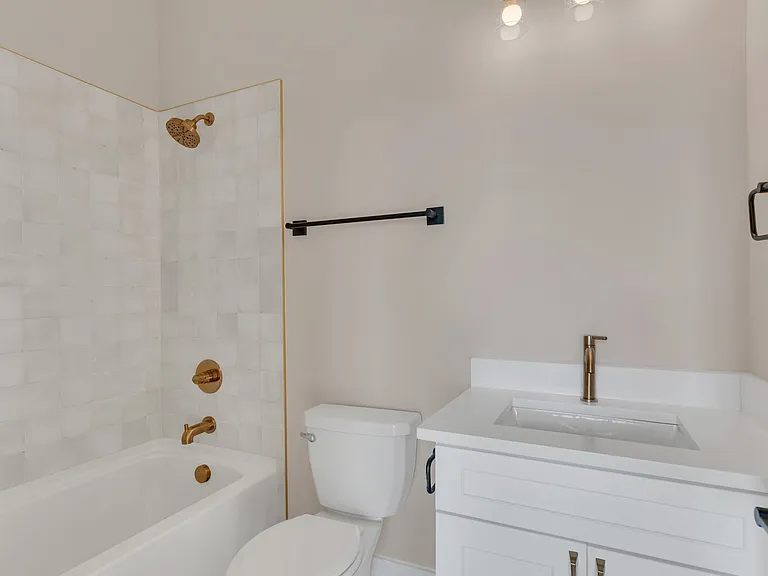 6109 Robertson Ave #A — Photo 6