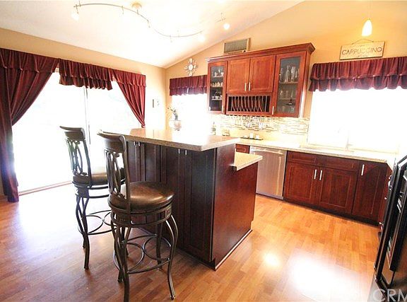 5th image of 25577 Fir Ave