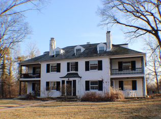 9 W Hill Ln APT 5, Cincinnati, OH 45215