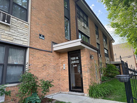 2nd image of 1600 W Jarvis Ave APT 3A