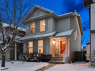 71 N Cranberry Pl SE, Calgary, AB T3M0G9