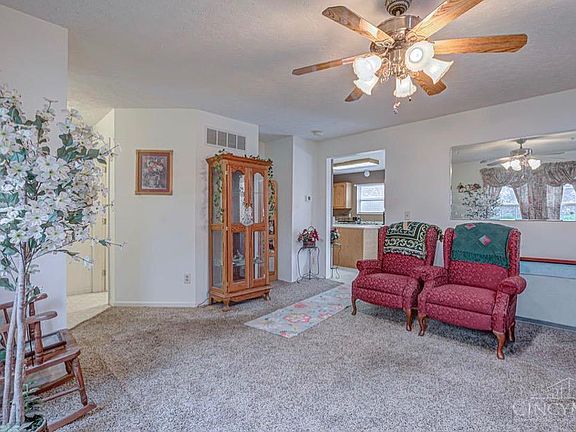 4th image of 333 Timber Hill Dr