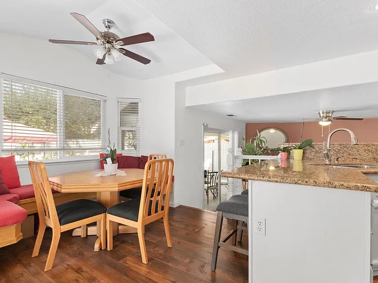 2317 Boston Way — Photo 10