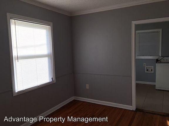 3rd image of 3681 Townes Ave