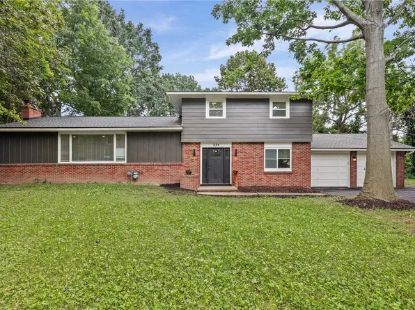 234 Rhea Cres, Rochester, NY 14615