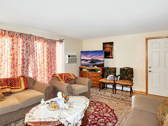 3rd image of 9440 S 79th Ct APT 2NW