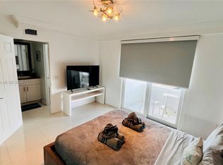 7904 West Dr APT 1002, North Bay Village, FL 33141