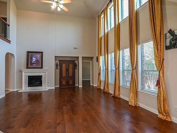 4th image of 205 Edenderry Dr