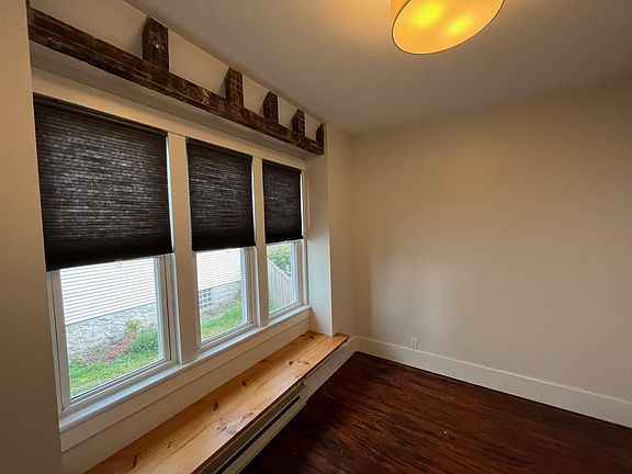5th image of 176 Elm St #1