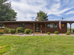 173 Wilkins Cir, Avon, IL 61415