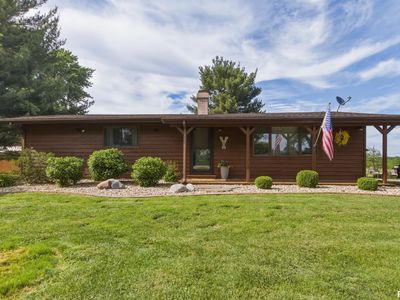 173 Wilkins Cir, Avon, IL, 61415