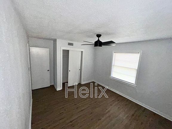 4th image of 1058 Combs St
