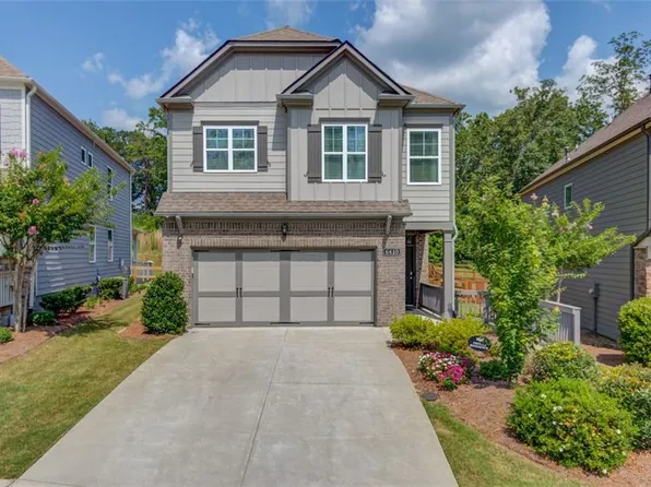 6410 Crosscreek Ln, Flowery Branch, GA 30542