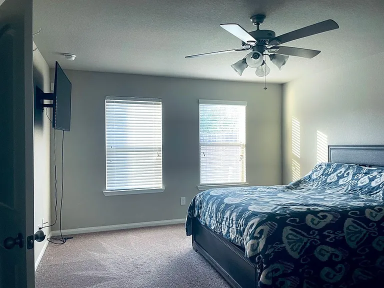 5950 Nodaway Creek Ct — Photo 35