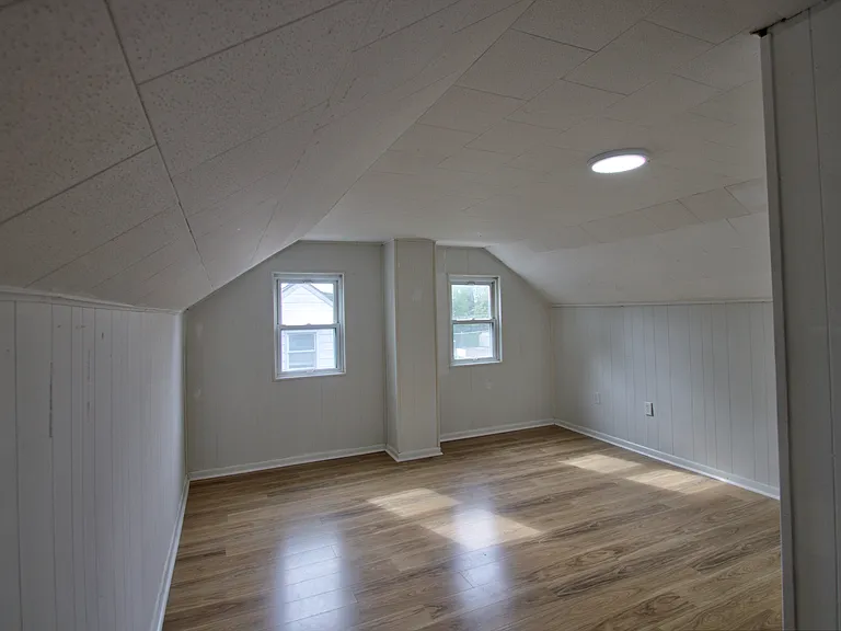 505 Nassau St — Photo 31