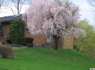 2525 Park Dr, Jackson, MI 49203