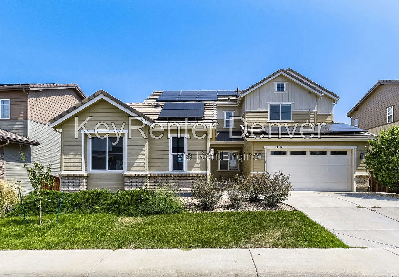 5 bed, 4.0 bath, 3000 sqft, $3,800 — Photo 1
