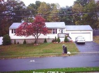 3 Jeffrey Rd, East Haven, CT 06513