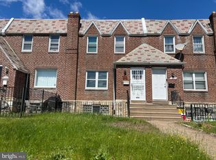 1227 Fanshawe St, Philadelphia, PA 19111