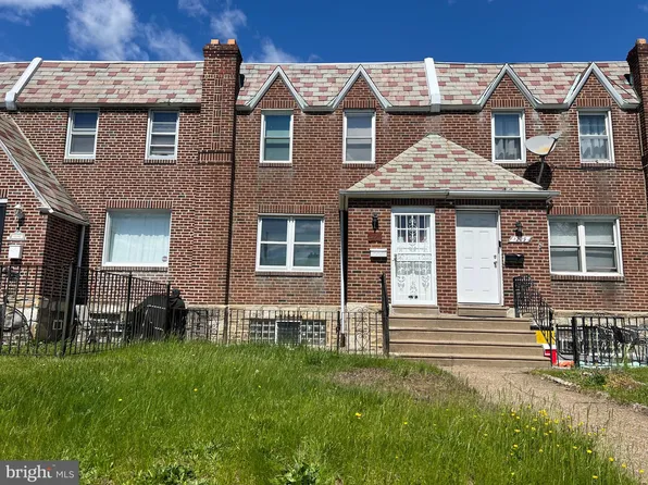 1227 Fanshawe St, Philadelphia, PA 19111