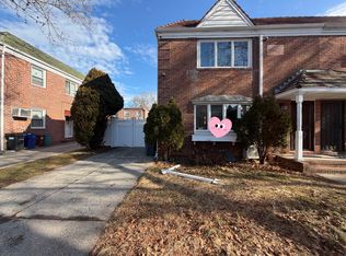 7363 198th St #1, Fresh Meadows, NY 11366