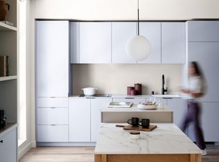 Kaye, Seattle, WA 98121