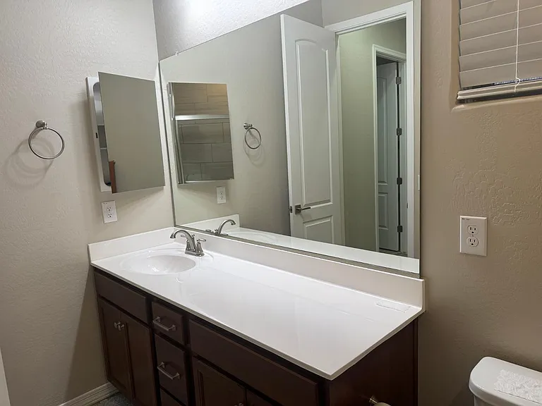 5525 W Banff Ln — Photo 8