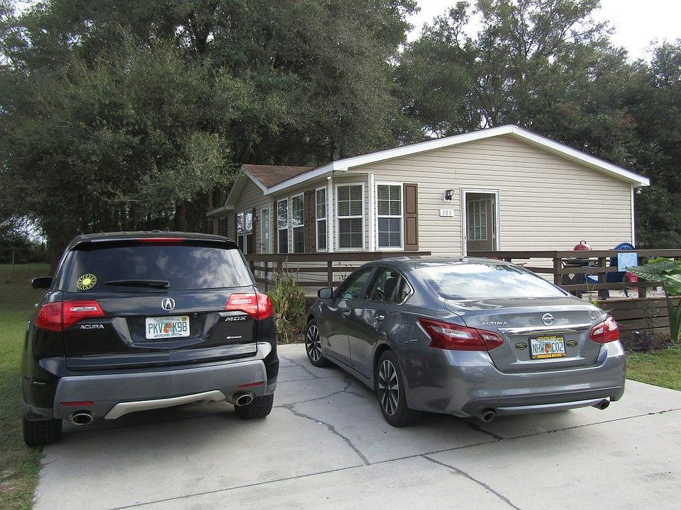 1st image of 183 NW Buckingham Dr