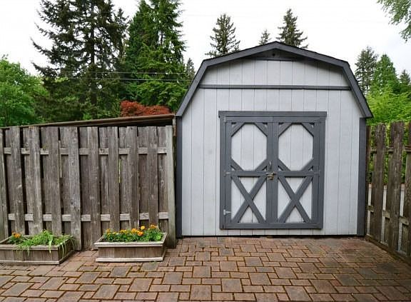 3rd image of 7027 188th St SE
