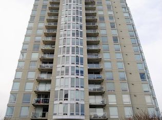 14820 104th Ave #304, Surrey, BC