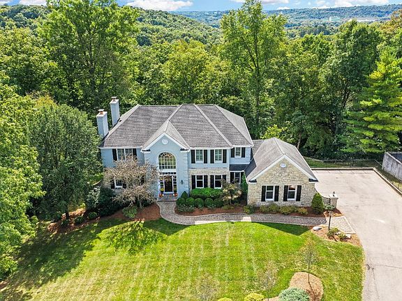 2nd image of 6341 Spyglassridge Dr