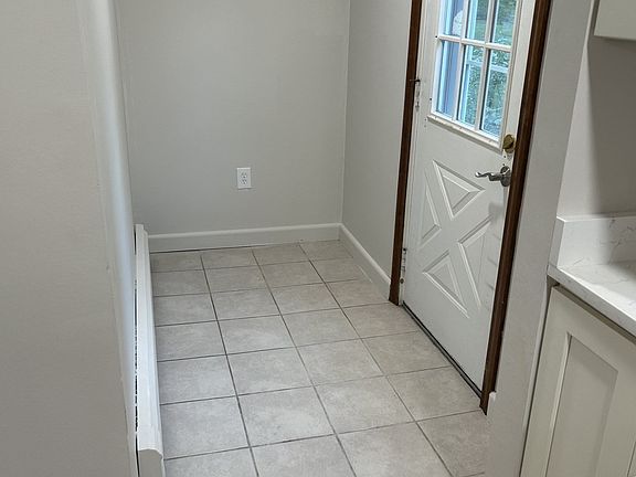 4th image of 226 High St #1