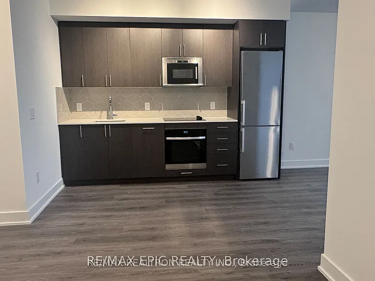 2545 Simcoe St N #913 — Photo 5