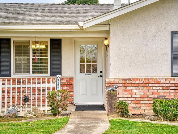 4th image of 1612 Krishawn Way