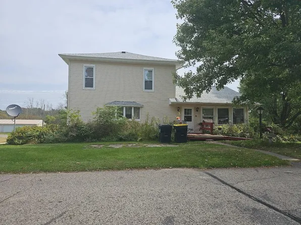 104 Railroad Street, Elroy, WI 53929