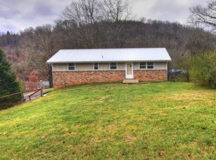 1312 Harrison Ave, Kingsport, TN 37665